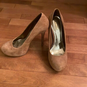 Tan suede  platform pumps